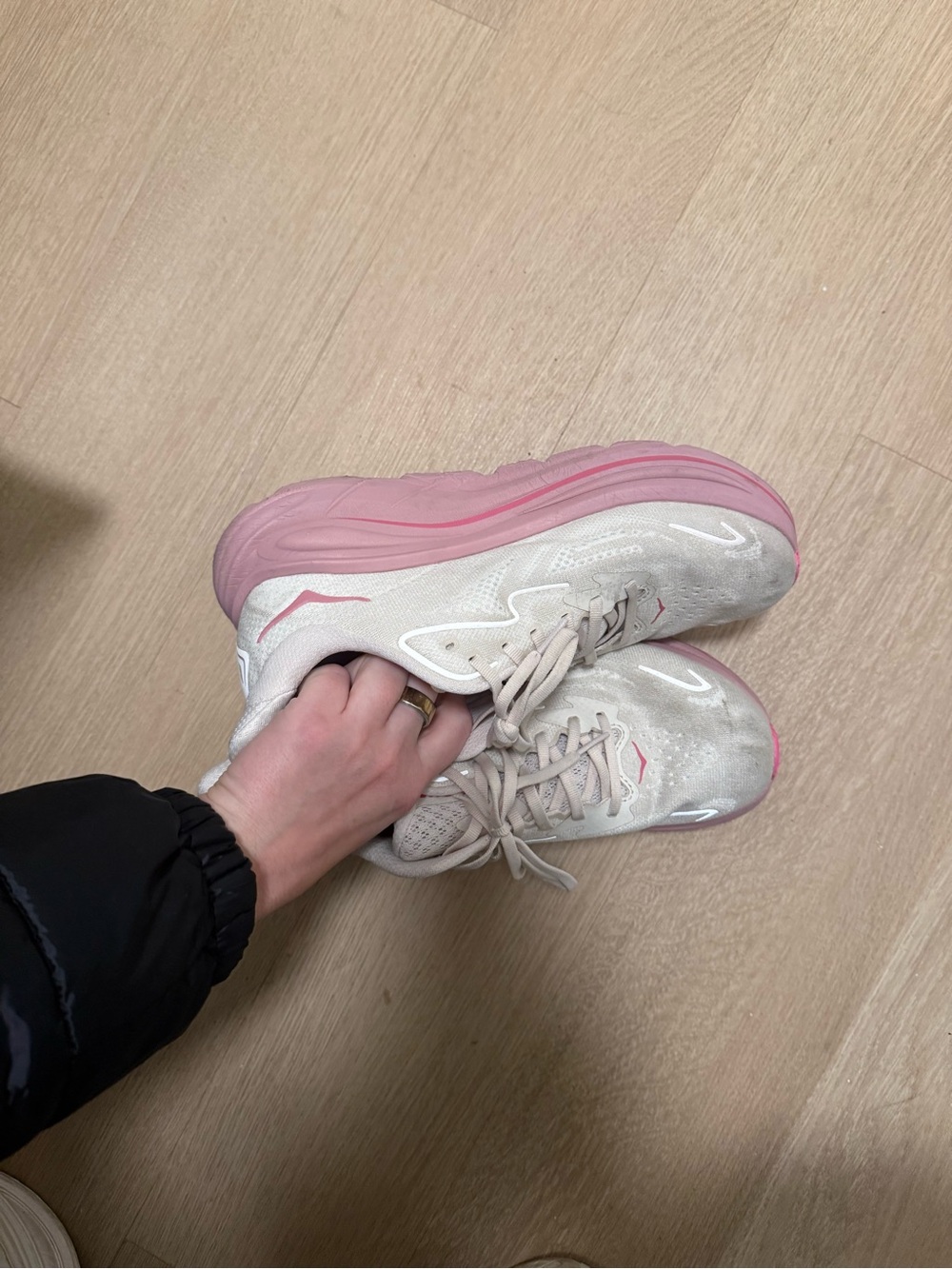 HOKA Clifton 9 White Pink Women’s Running Shoes Size 8.5 B